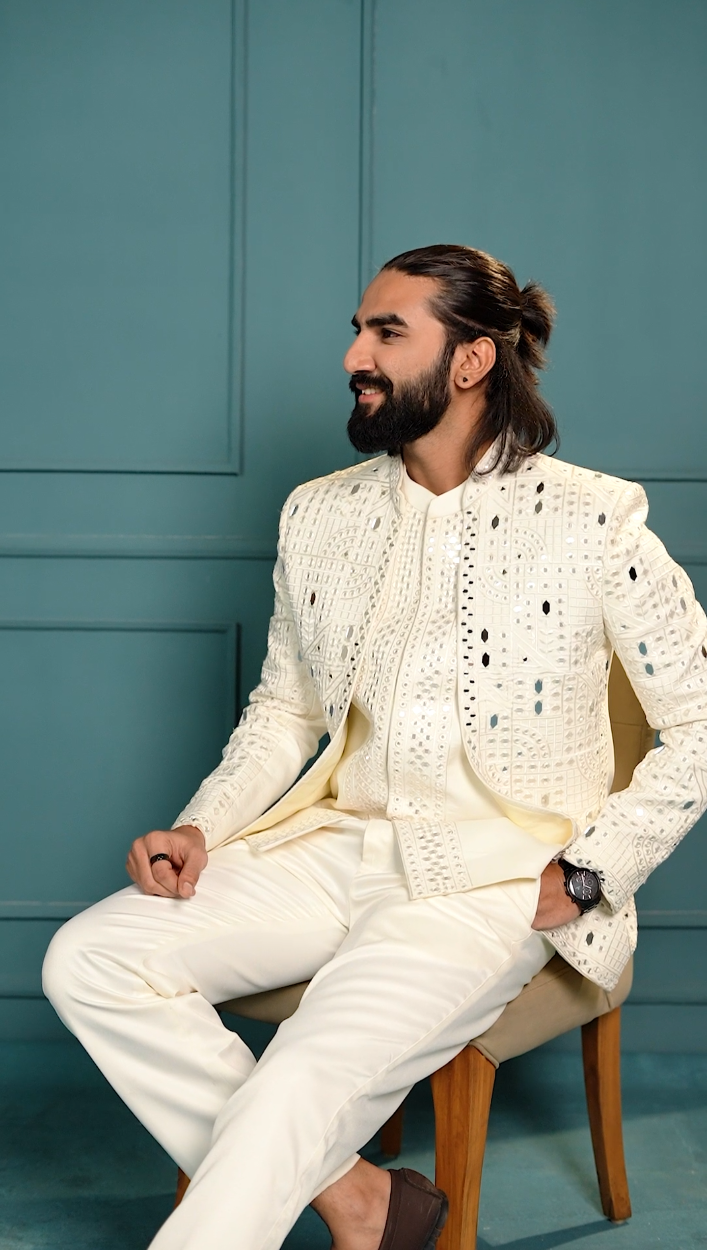 Elite Jodhpuri 3-Piece Suit – Mirror & Sequin Embroidered Elegance in White